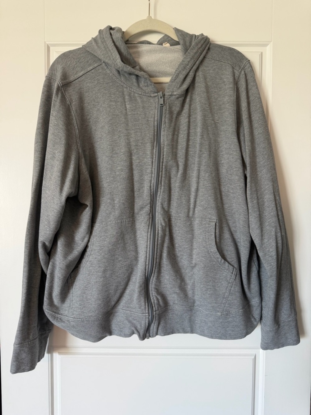 Earth Yoga Light Gray Sustainable Zip Hoodie